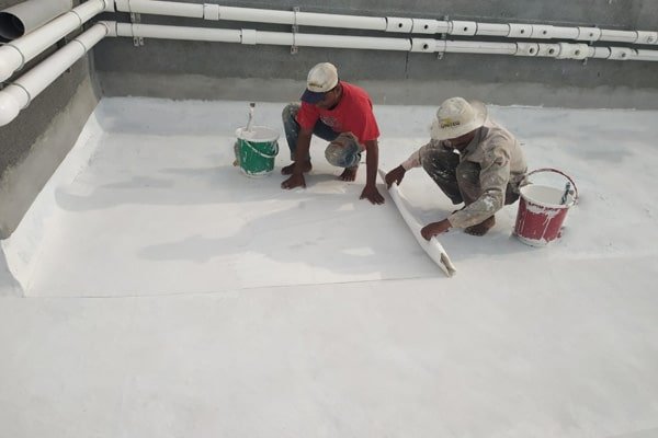 leakage proofing chemical for under construction plaza and building